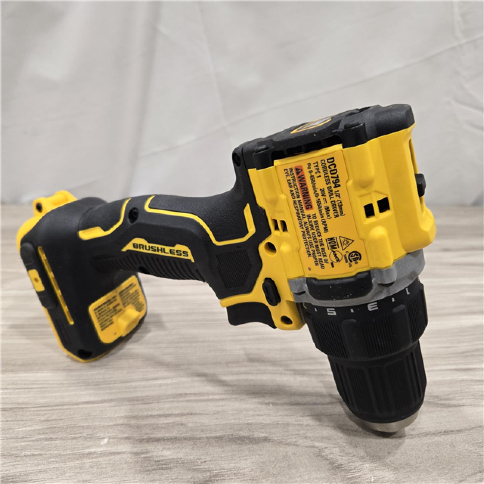 AS-IS DeWalt 20V MAX ATOMIC Cordless Brushless 4-Tool Combo Kit