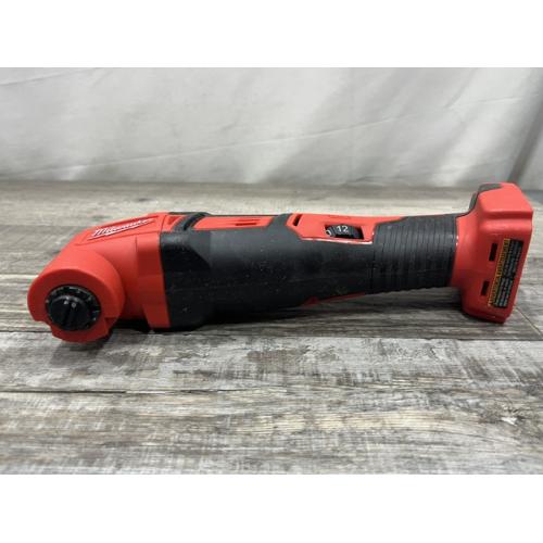 AS-IS Milwaukee 18V Lithium-Ion Cordless Oscillating Multi-Tool (Tool-Only)