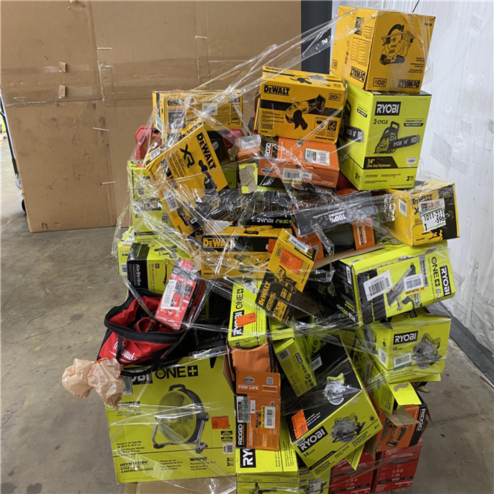 Houston Location AS IS - Tool Pallet