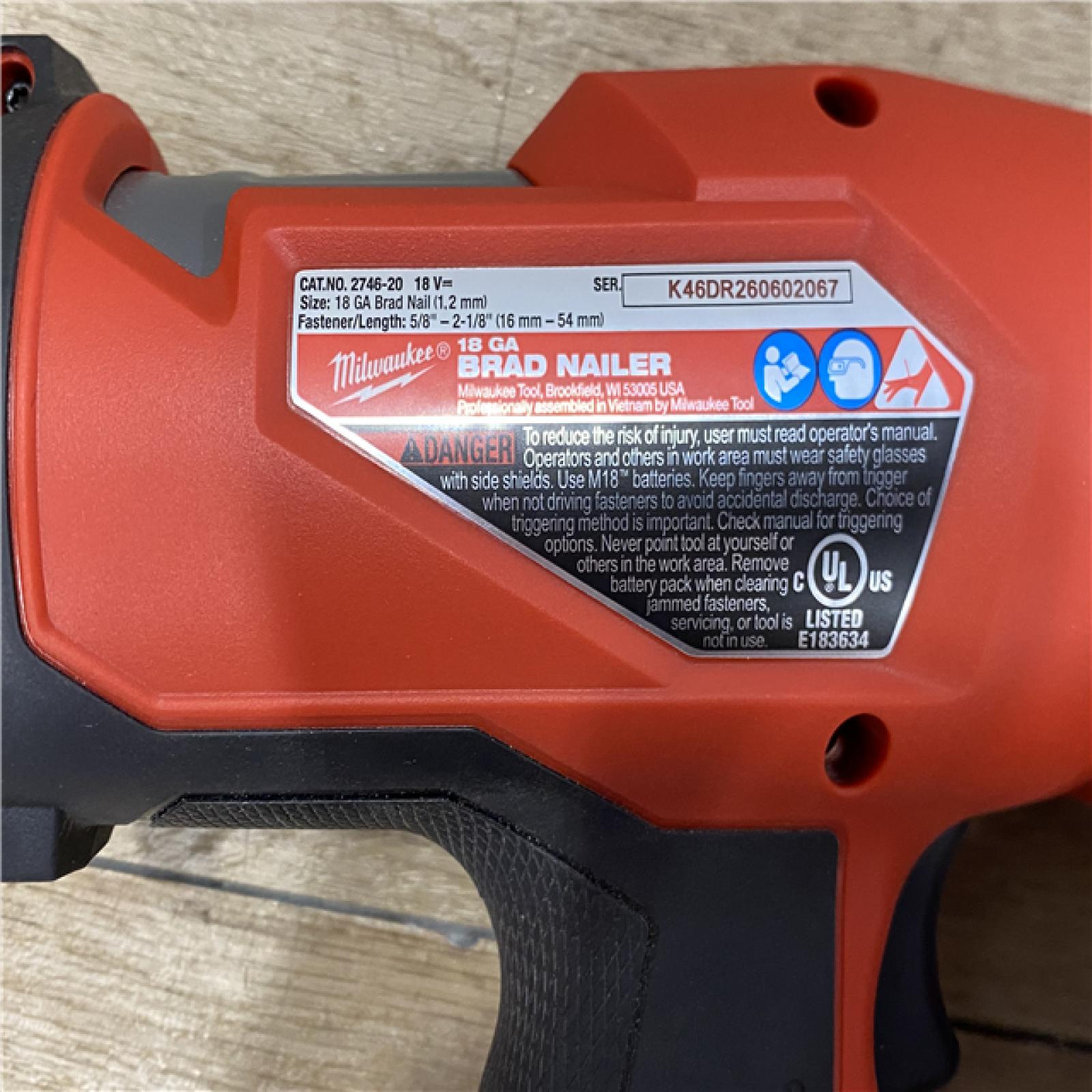 AS-IS Milwaukee FUEL 18-Volt Lithium-Ion Brushless Cordless Gen II 18-Gauge Brad Nailer (Tool-Only)