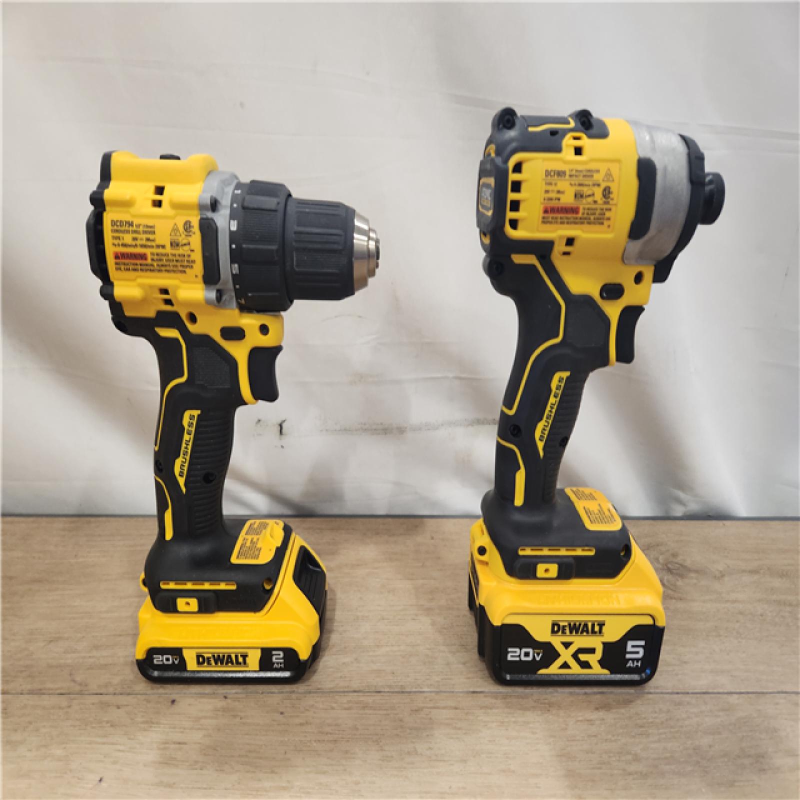 AS-IS- DEWALT ATOMIC 20-Volt MAX Lithium-Ion Cordless Combo (2-Tool) Kit