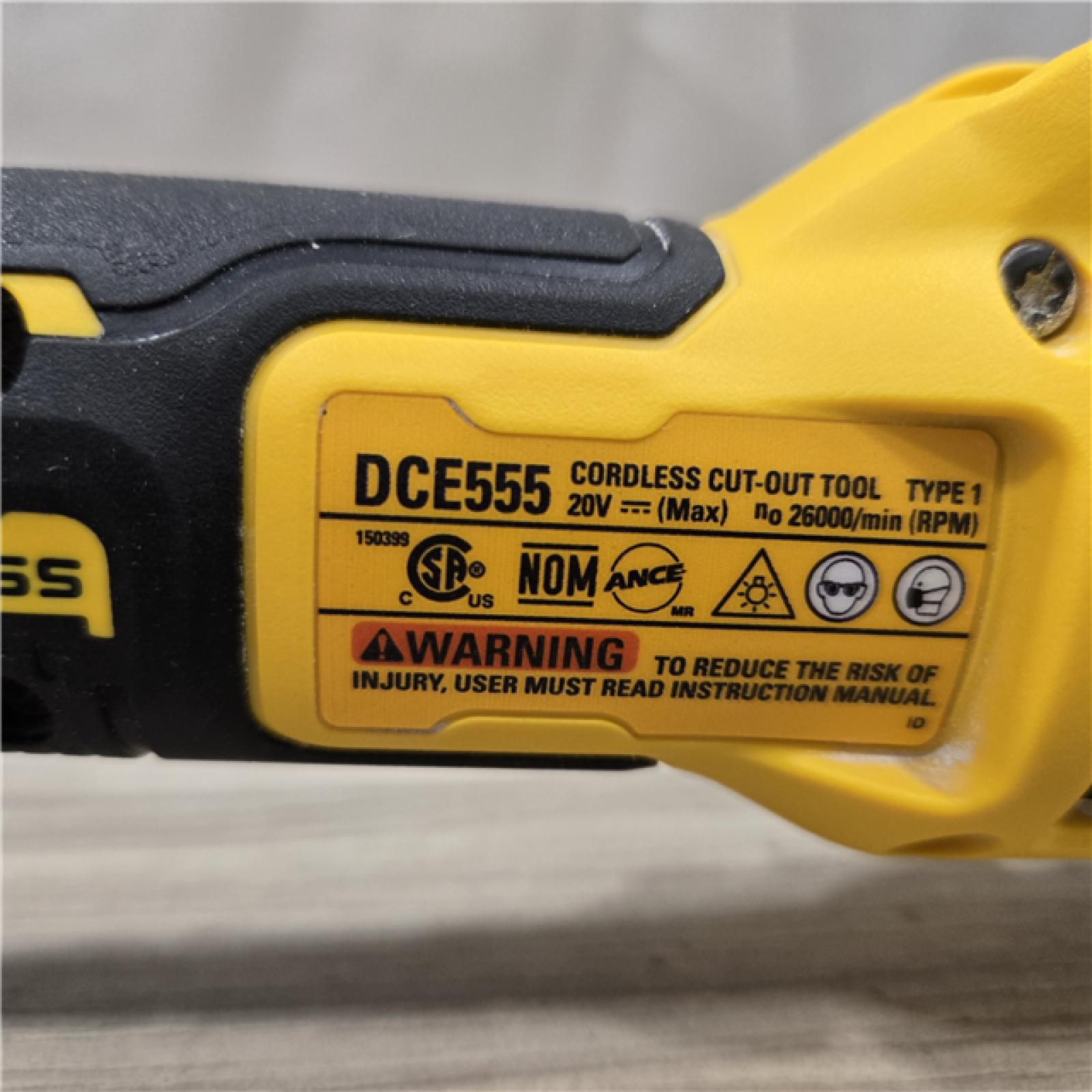 AS-IS DEWALT 20V MAX Cordless Cut-Out Tool (Tool-Only)