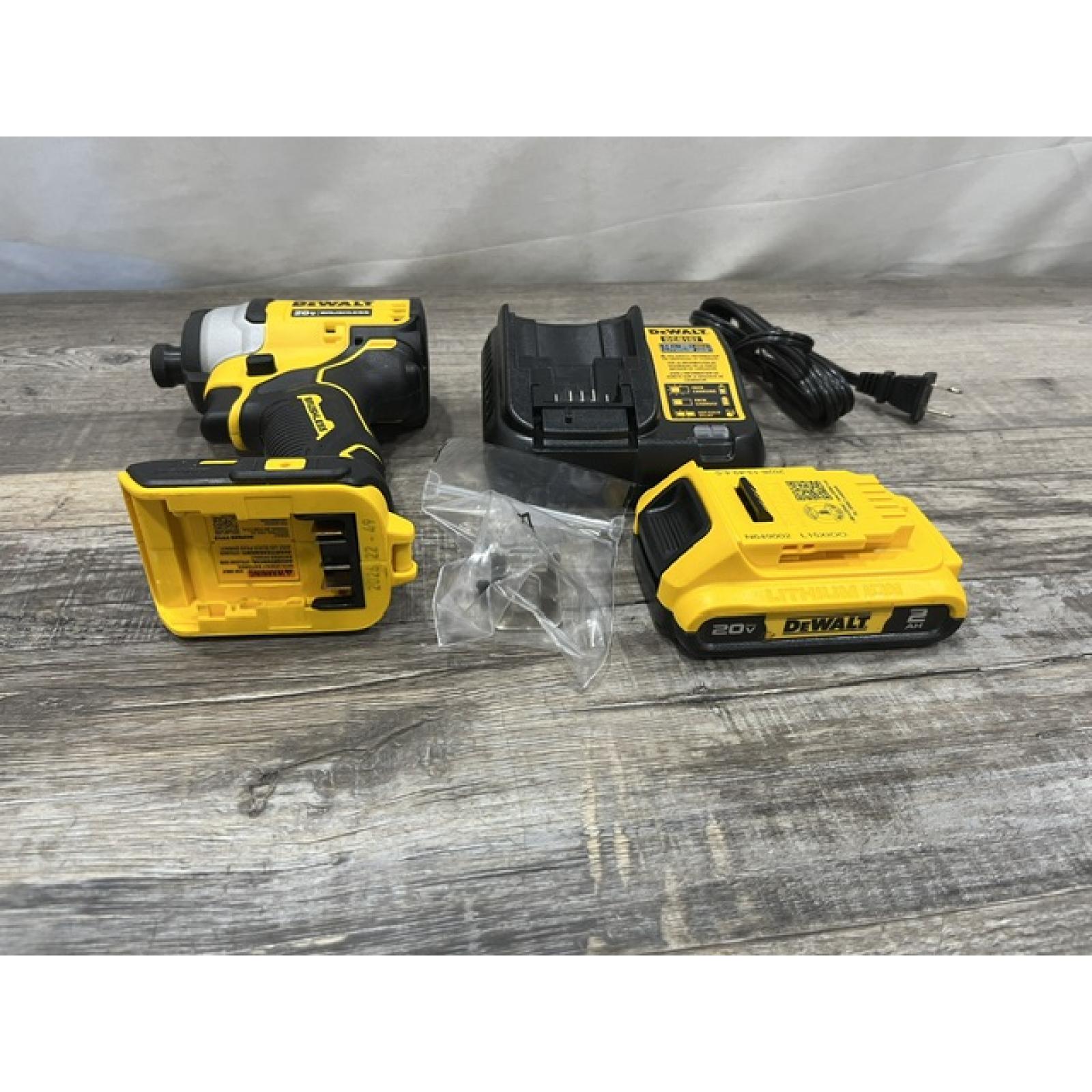 AS-IS DEWALT Atomic 20V Max Lithium-Ion Brushless Cordless Compact 1/4 in. Impact Driver Kit