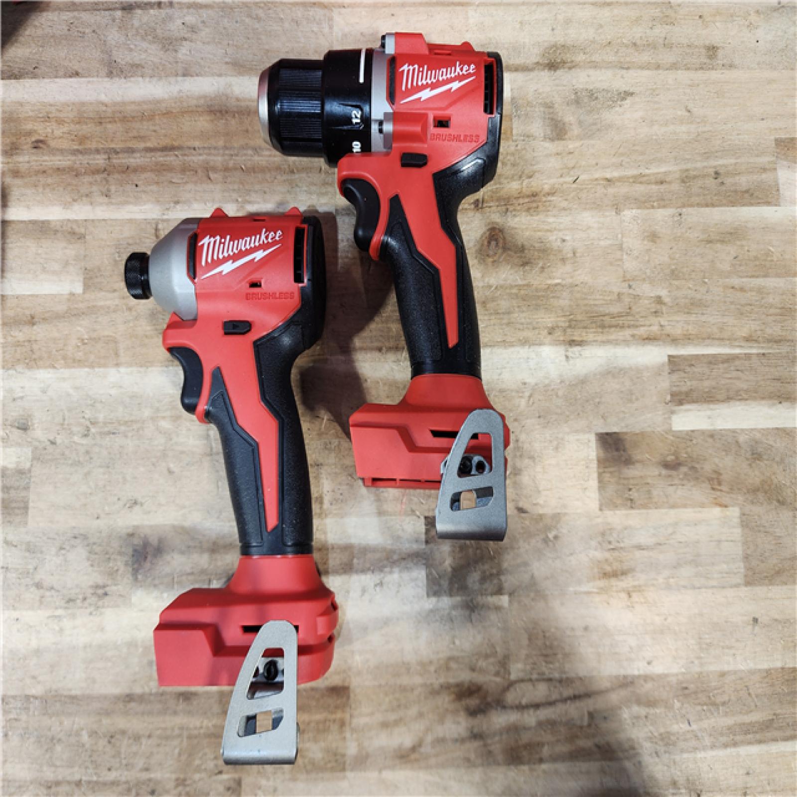 HOUSTON LOCATION - AS-IS Milwaukee 18V Lithium-Ion Brushless Cordless Compact Drill/Impact Combo Kit
