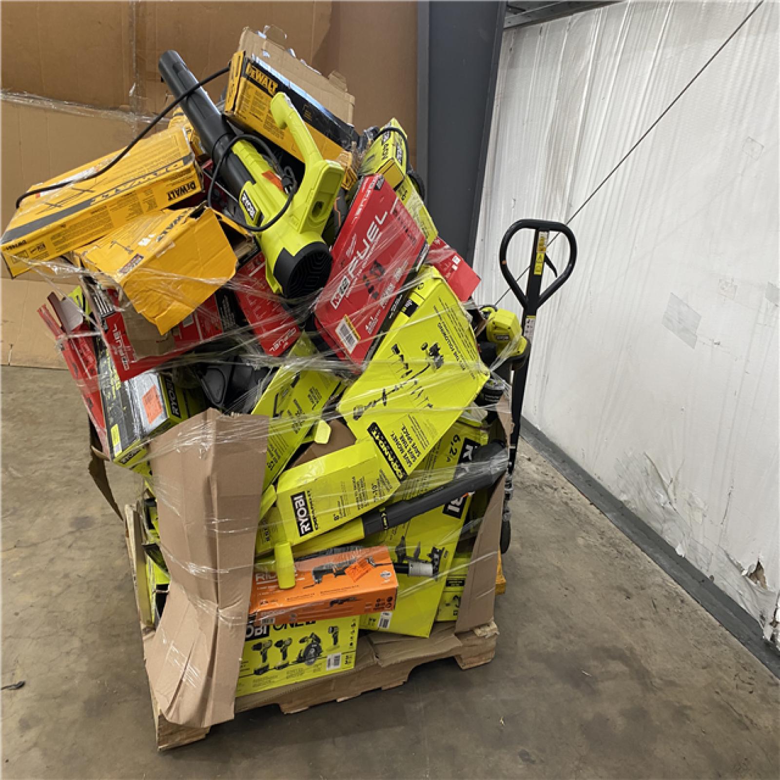 Houston Location AS IS - Tool Pallet