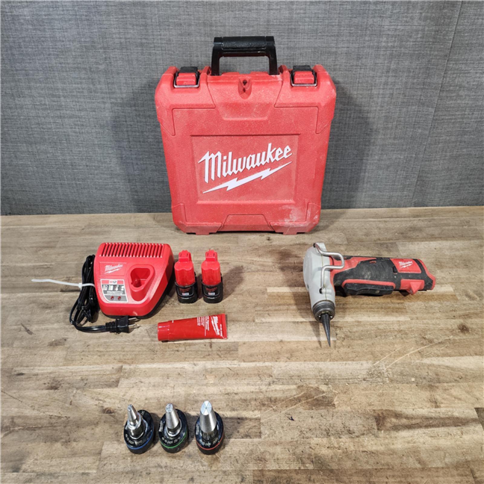 HOUSTON LOCATION - AS-IS M12 12-Volt Lithium-Ion Cordless PEX Expansion Tool Kit with (2) 1.5 Ah Batteries  (3) Expansion Heads and Hard Case