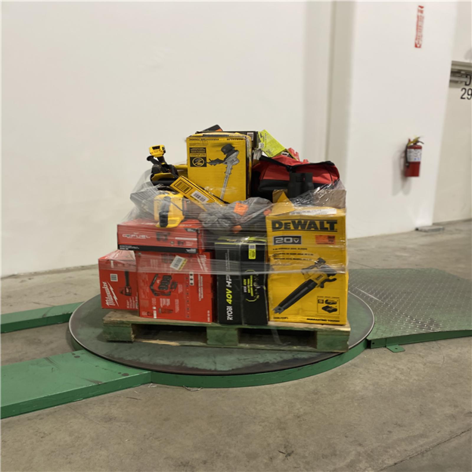Dallas Location - As-Is Tool Pallet
