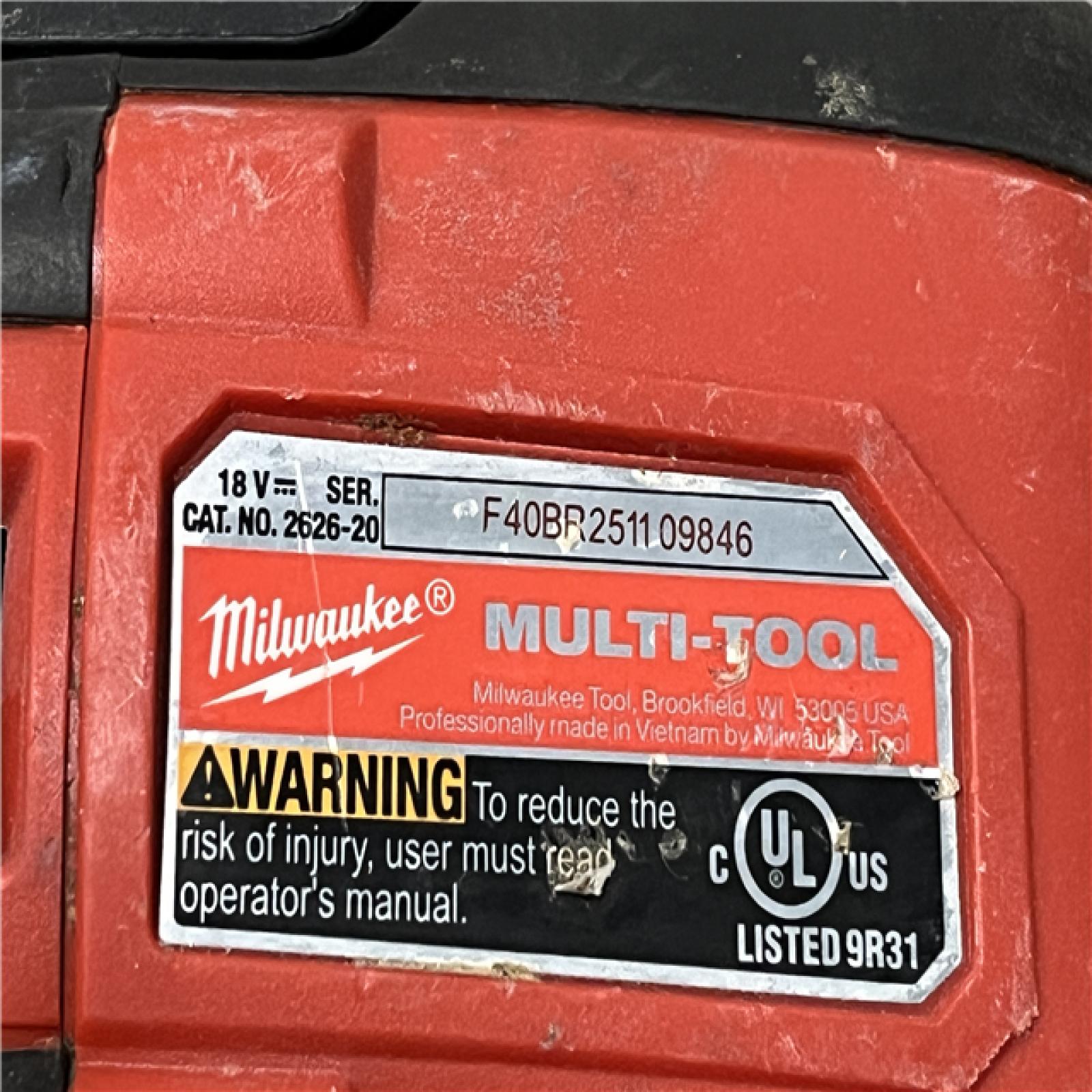 AS-IS Milwaukee 18V Lithium-Ion Cordless Oscillating Multi-Tool (Tool-Only)