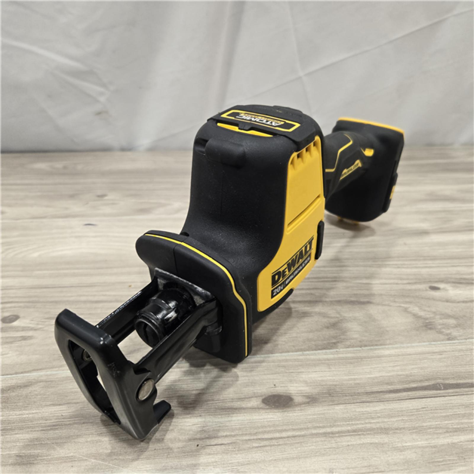 AS-IS Dewalt ATOMIC 20V MAX Cordless One-Handed Reciprocating Saw (Tool Only)