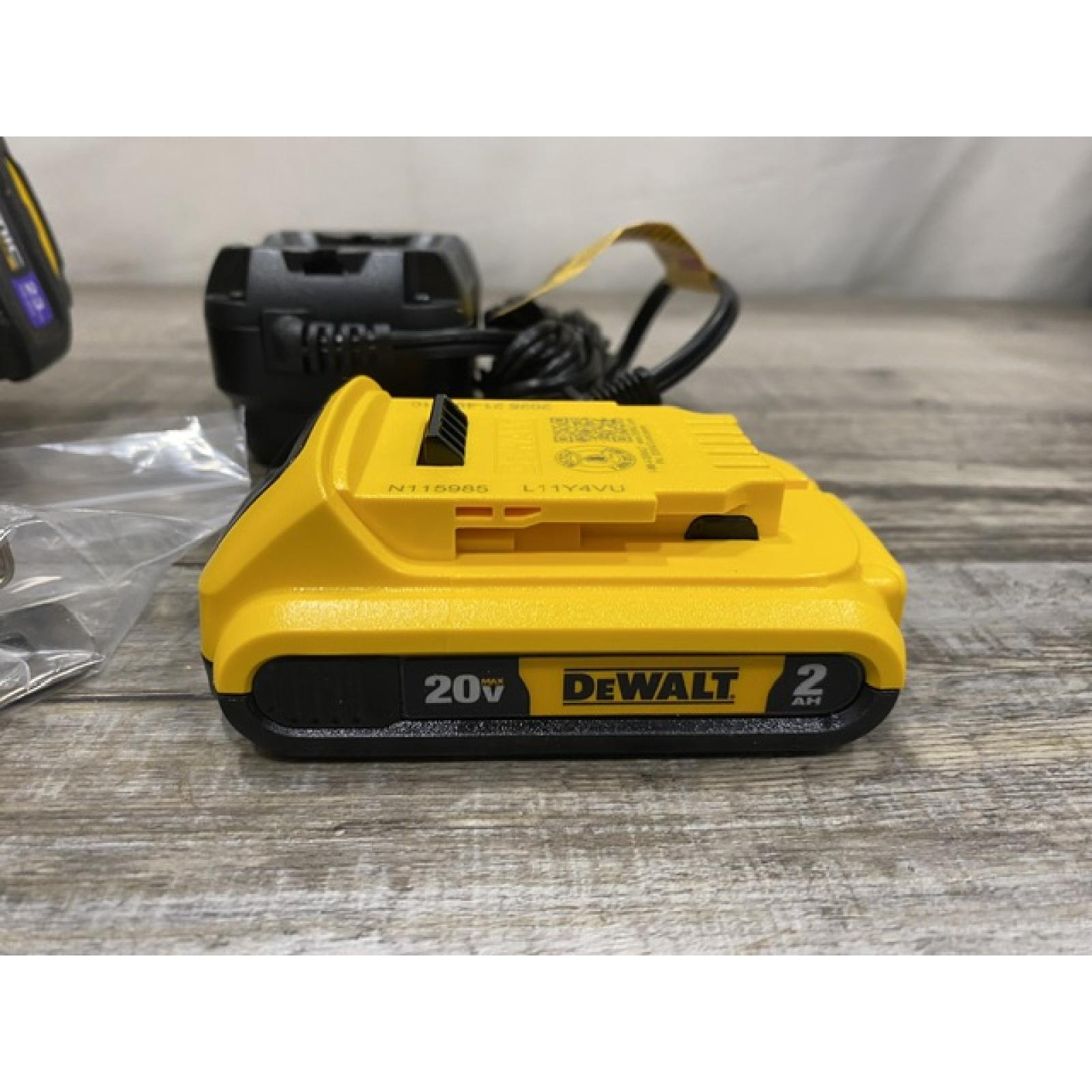 AS-IS DEWALT ATOMIC 20V MAX Lithium Ion Cordless 23 Gauge Pin Nailer Kit