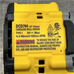 AS-IS DEWALT ATOMIC 20-Volt MAX Lithium-Ion Cordless Combo Kit
