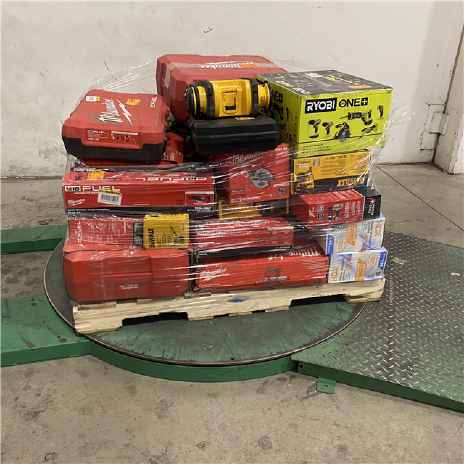 Dallas Location - As-Is Tool Pallet