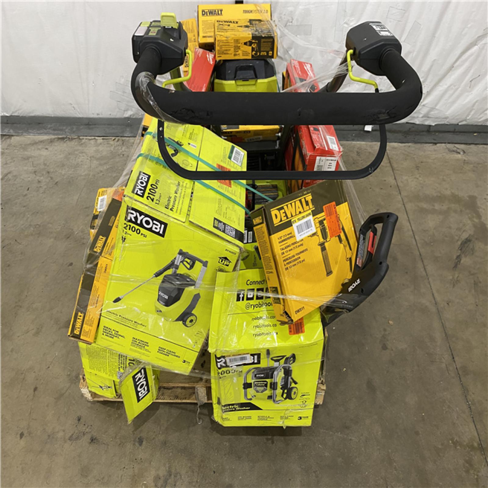 Houston Location AS IS - Tool Pallet