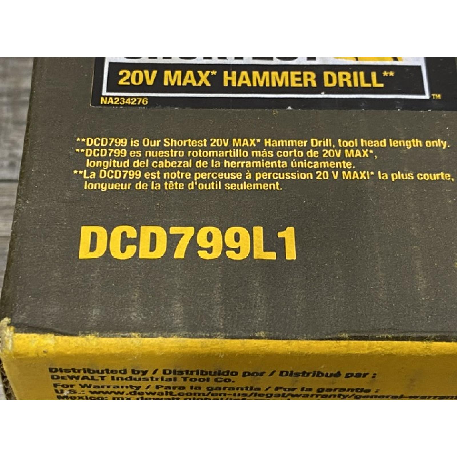 NEW - DEWALT ATOMIC 20-Volt Lithium-Ion Cordless 1/2 in. Compact Hammer Drill Kit