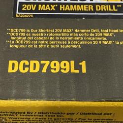 NEW - DEWALT ATOMIC 20-Volt Lithium-Ion Cordless 1/2 in. Compact Hammer Drill Kit