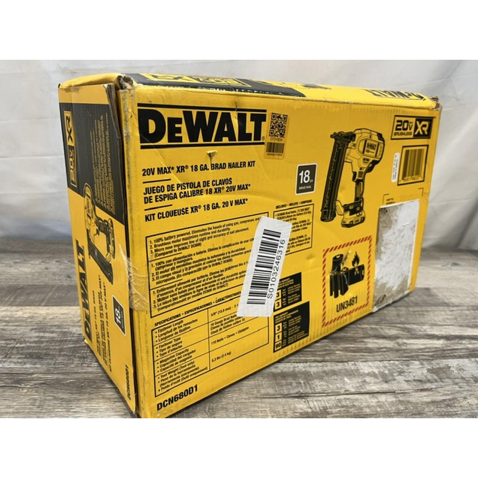 AS-IS DEWALT 20V MAX XR 18 Gauge Brad Nailer Kit