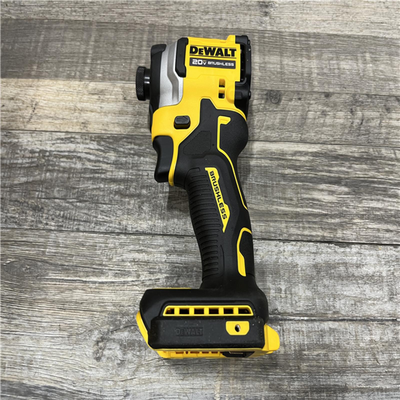 AS-IS DEWALT ATOMIC 20V MAX Lithium-Ion Cordless 1/4 in. Brushless Impact Driver Kit