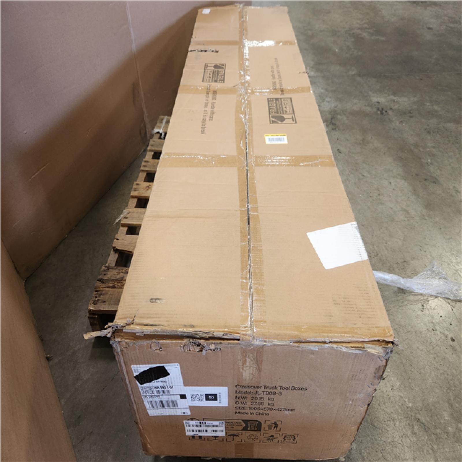 Phoenix NEW VEVOR Crossover Truck Tool Box in Aluminum  72 in. x 20 in. x 14 in.  Heavy Duty with Lock 2025 Update  in Black Diamond