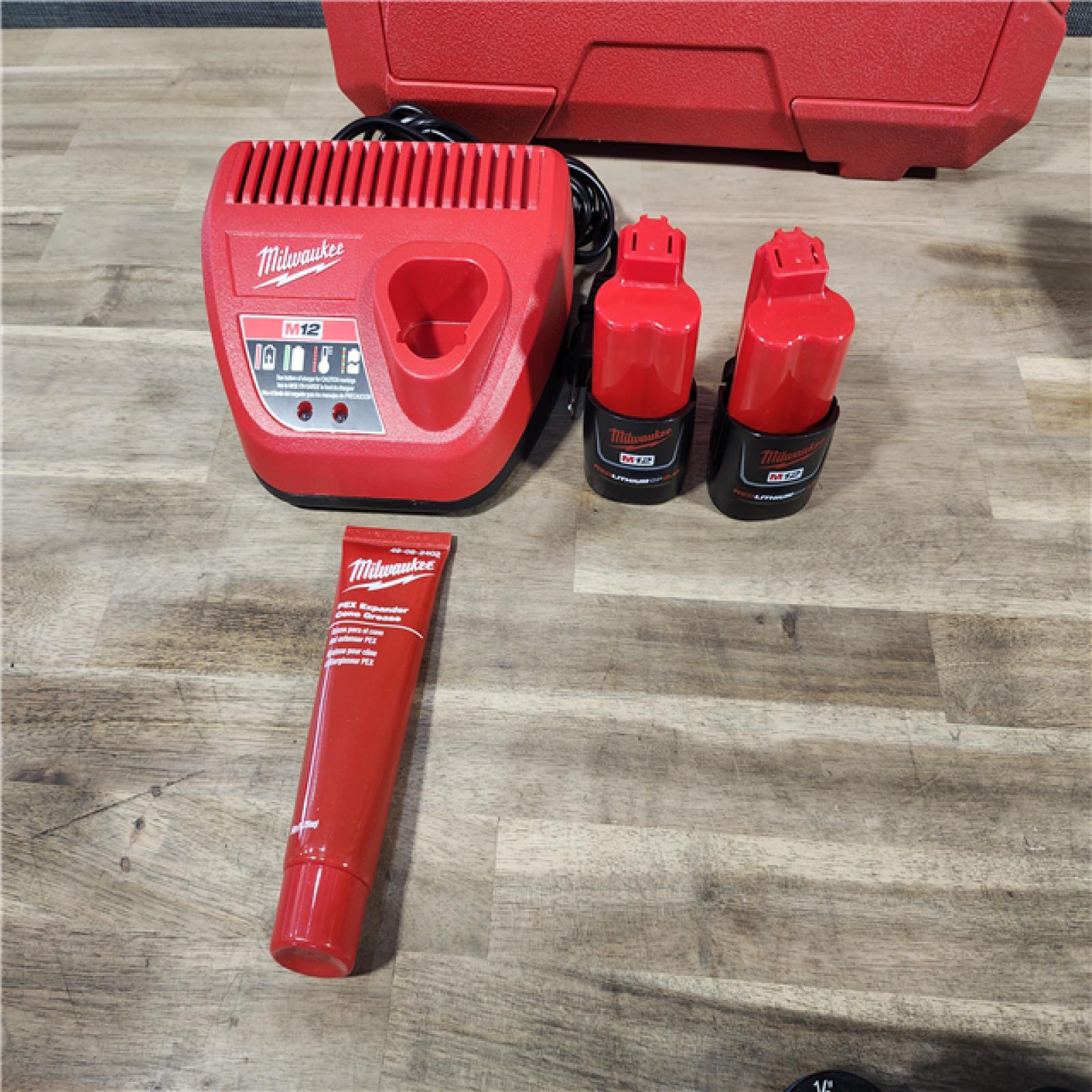 HOUSTON LOCATION - AS-IS Milwaukee M12 12-Volt Lithium-Ion Cordless PEX Expansion Tool Kit with (2) Batteries, (3) Expansion Heads and Hard Case
