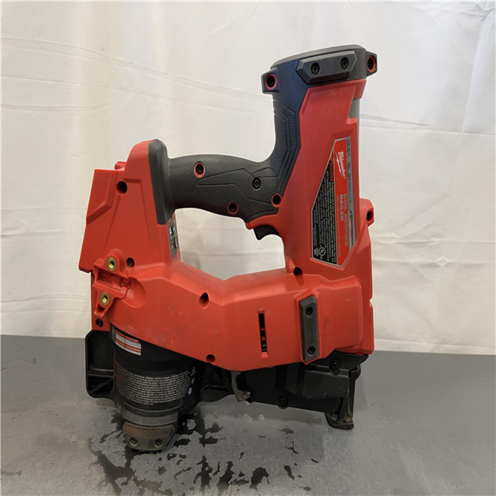 AS-IS - Milwaukee M18 FUEL 18-Volt Lithium-Ion Brushless Cordless Coil Roofing Nailer