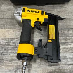 AS-IS DEWALT 12V MAX Lithium-Ion 100 ft. Green Self-Leveling 3-Beam 360 Degree Laser Level Kit