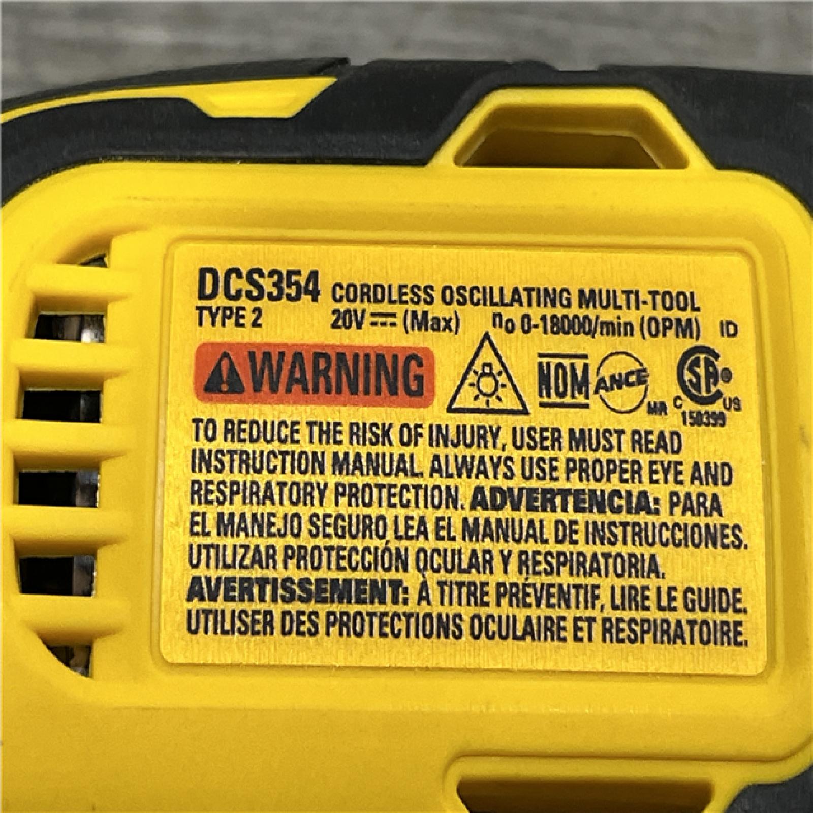 AS-IS DEWALT ATOMIC 20V MAX Cordless Brushless Oscillating Multi Tool Kit
