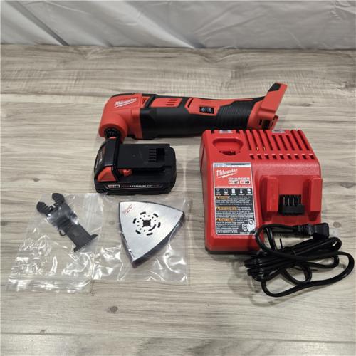 LIKE NEW! - Milwaukee 2626-21 18V Cordless Oscillating Multi-Tool Kit