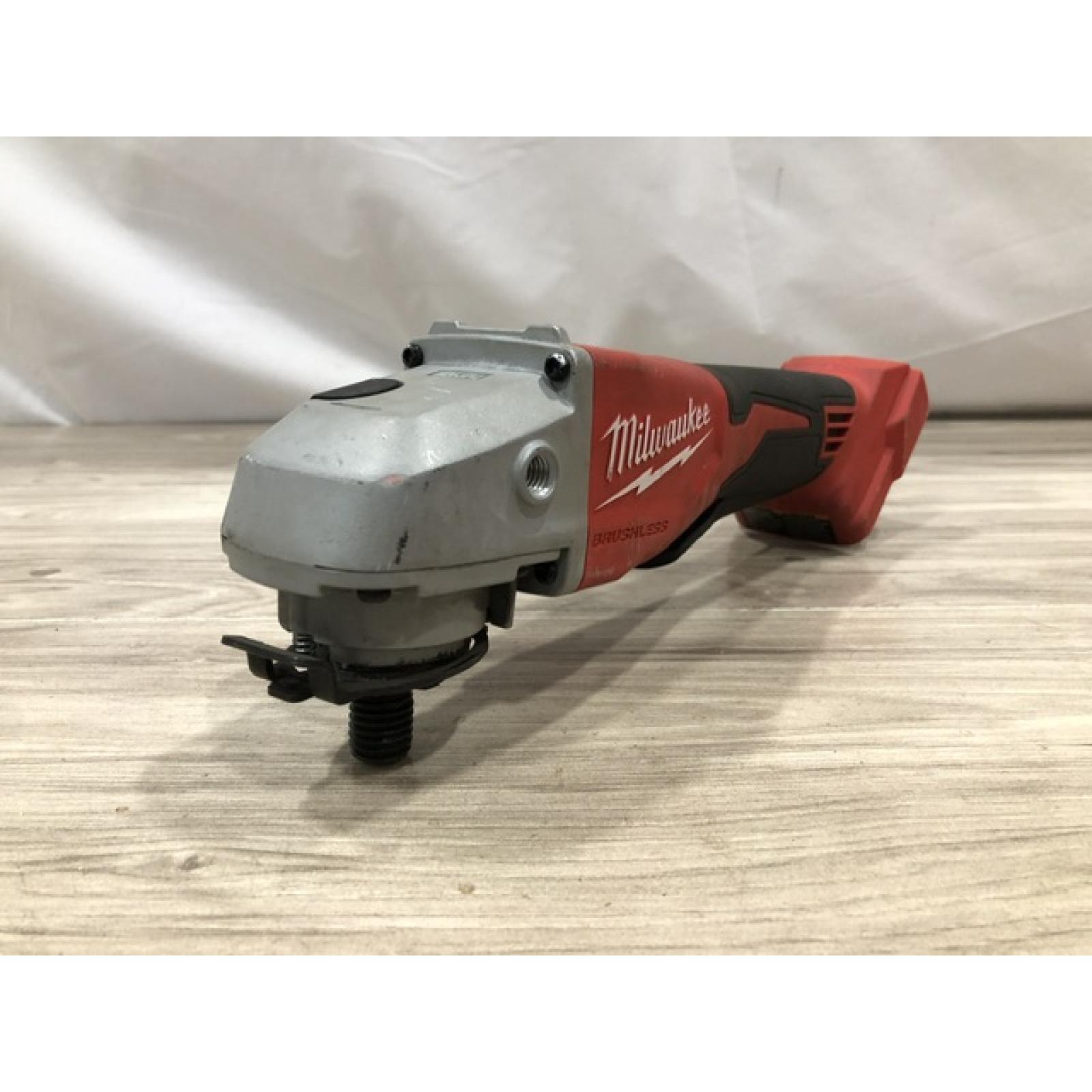 AS-IS Milwaukee 2686-20 18V Cordless 4.5 /5  Grinder (Tool Only)
