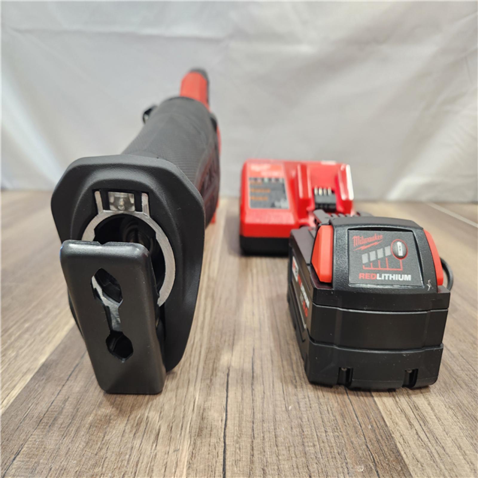 AS-IS- Milwaukee M18 FUEL Brushless Cordless SAWZALL Reciprocating Saw Kit
