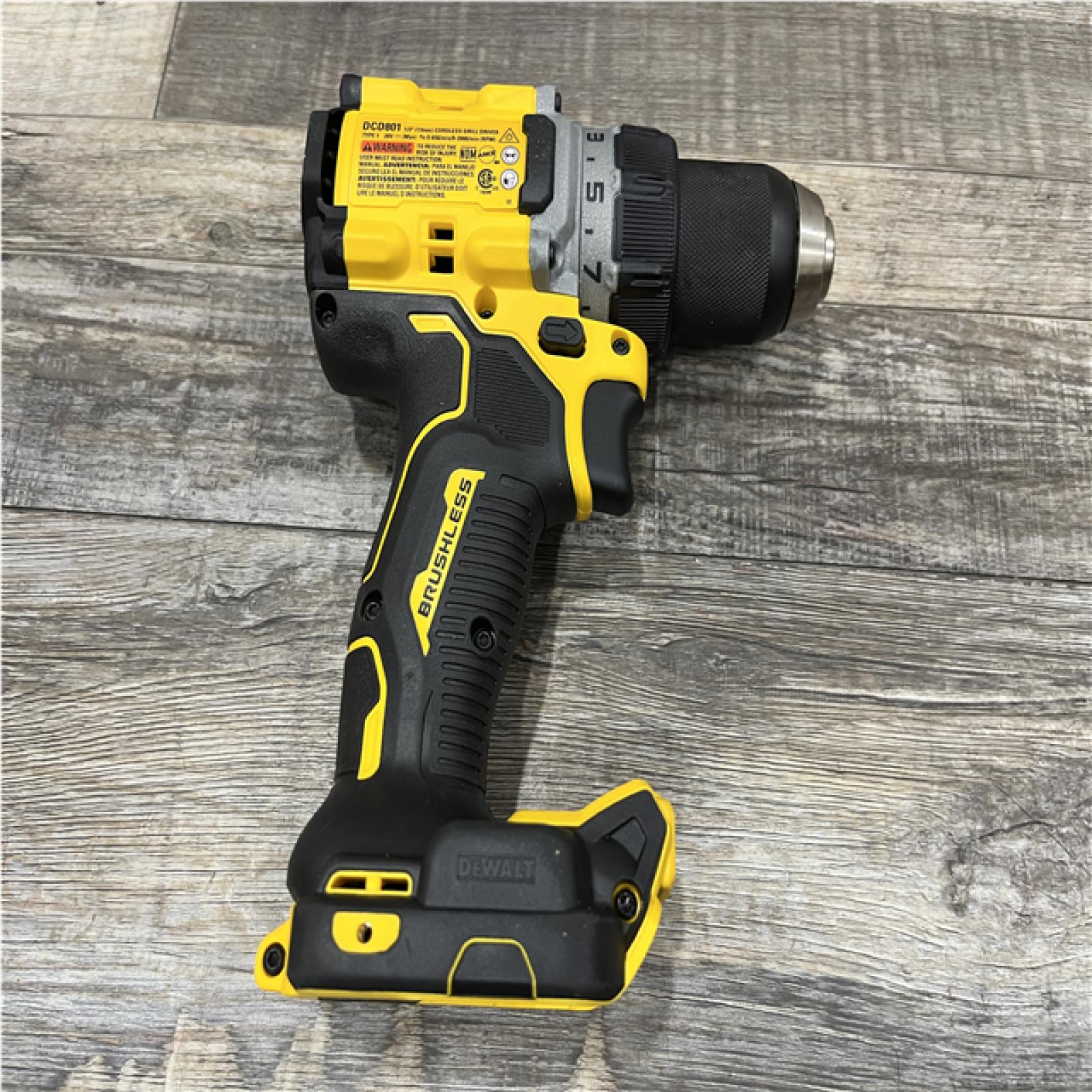 AS-IS DEWALT 20V XR Lithium-Ion Cordless Brushless 1/2 in. Drill/Driver Kit