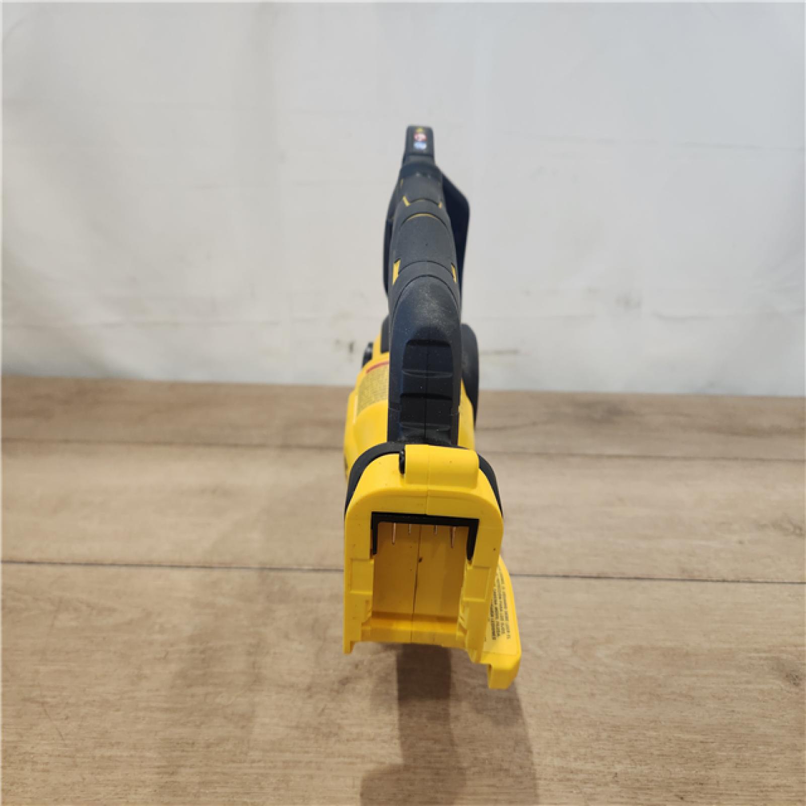 AS-IS- DeWalt 20V MAX 8 in. Brushless Cordless Battery Powered Pruning Chainsaw (Tool Only)