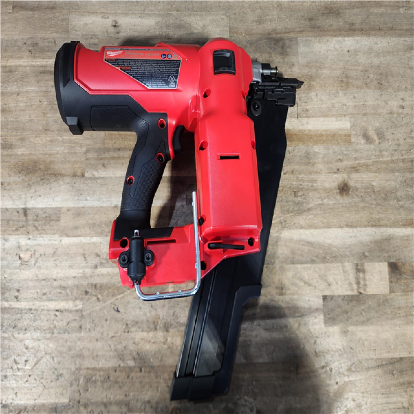 HOUSTON LOCATION - AS-IS (APPEARS LIKE NEW) Milwaukee 2744-20 M18 FUEL 3-1/2 in. 18V 21-Degree Lithium-Ion Brushless Cordless Framing Nailer (Tool-Only)