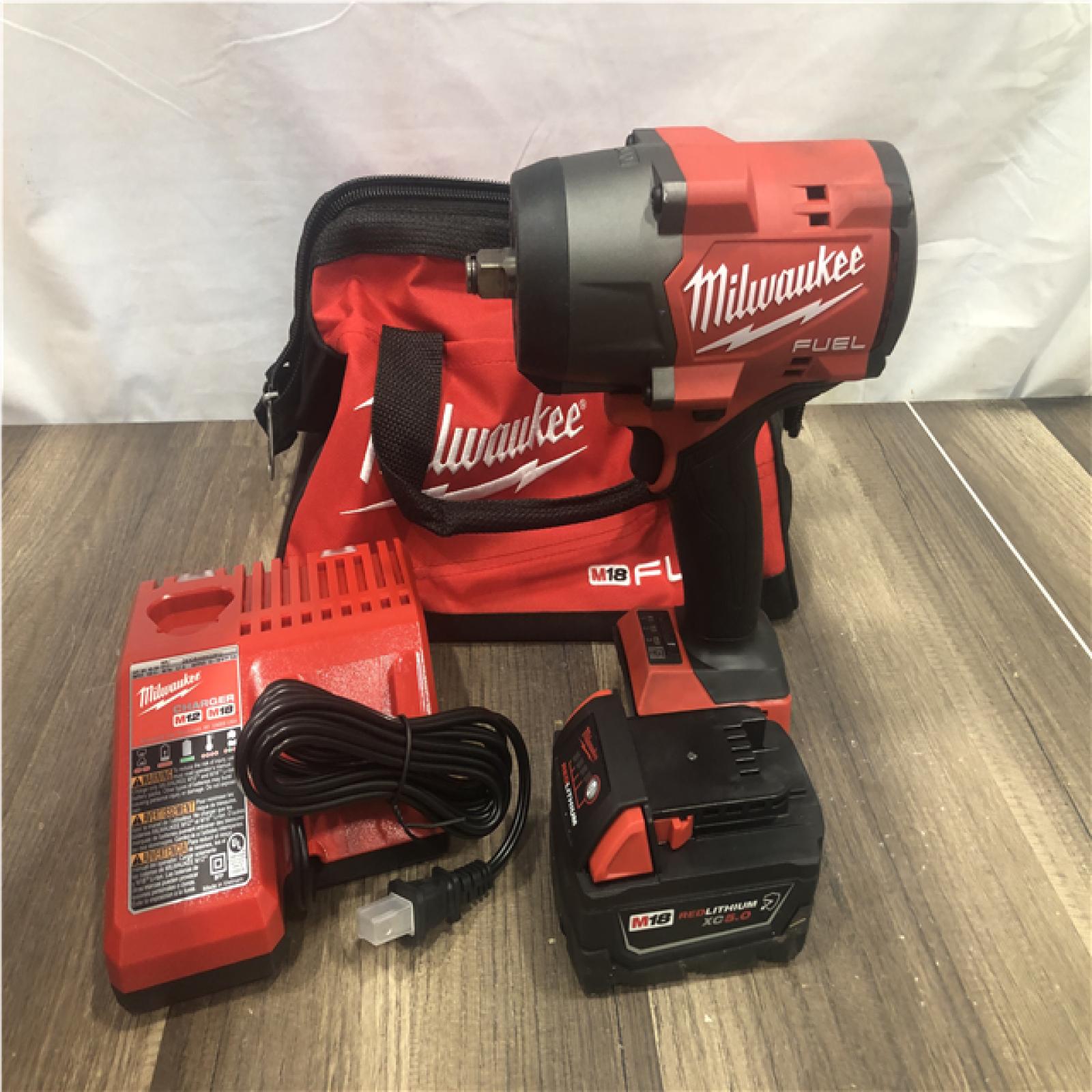 AS-IS Milwaukee  FUEL 18V Lithium-Ion Brushless Cordless 1/2 in. Impact Wrench w/Friction Ring Kit