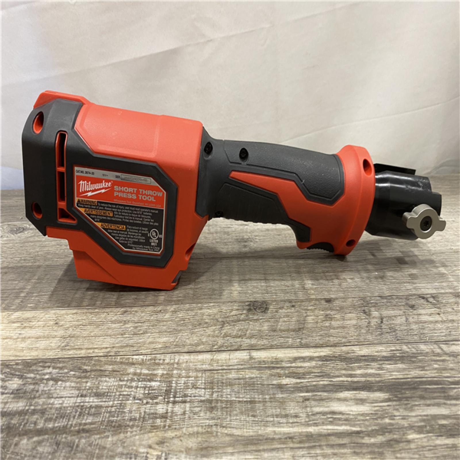 AS-IS Milwaukee 18V Lithium-Ion Cordless Short Throw Press Tool Kit