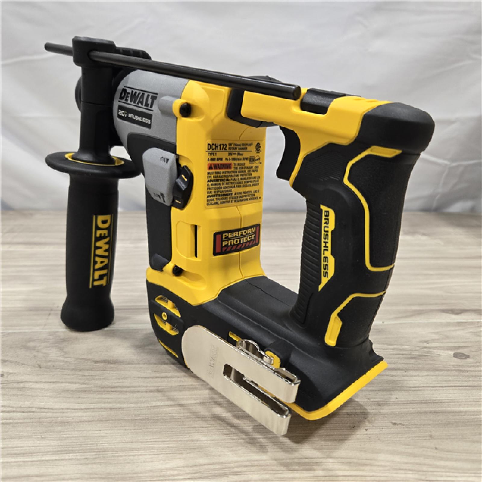 LIKE NEW! - Dewalt DCH172B MAX Atomic 20V Cordless SDS Plus Rotary Hammer (Tool Only)