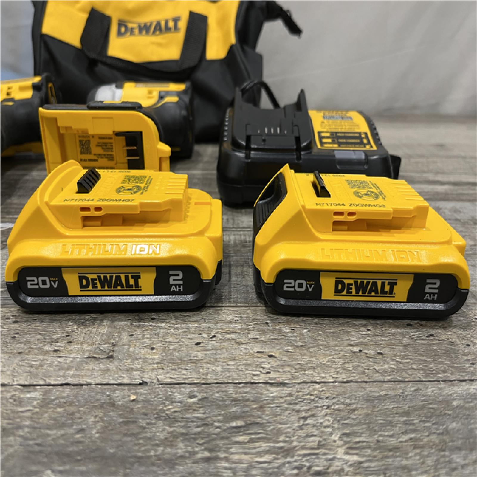 AS-IS DEWALT ATOMIC 20-Volt MAX Lithium-Ion Cordless Combo Kit