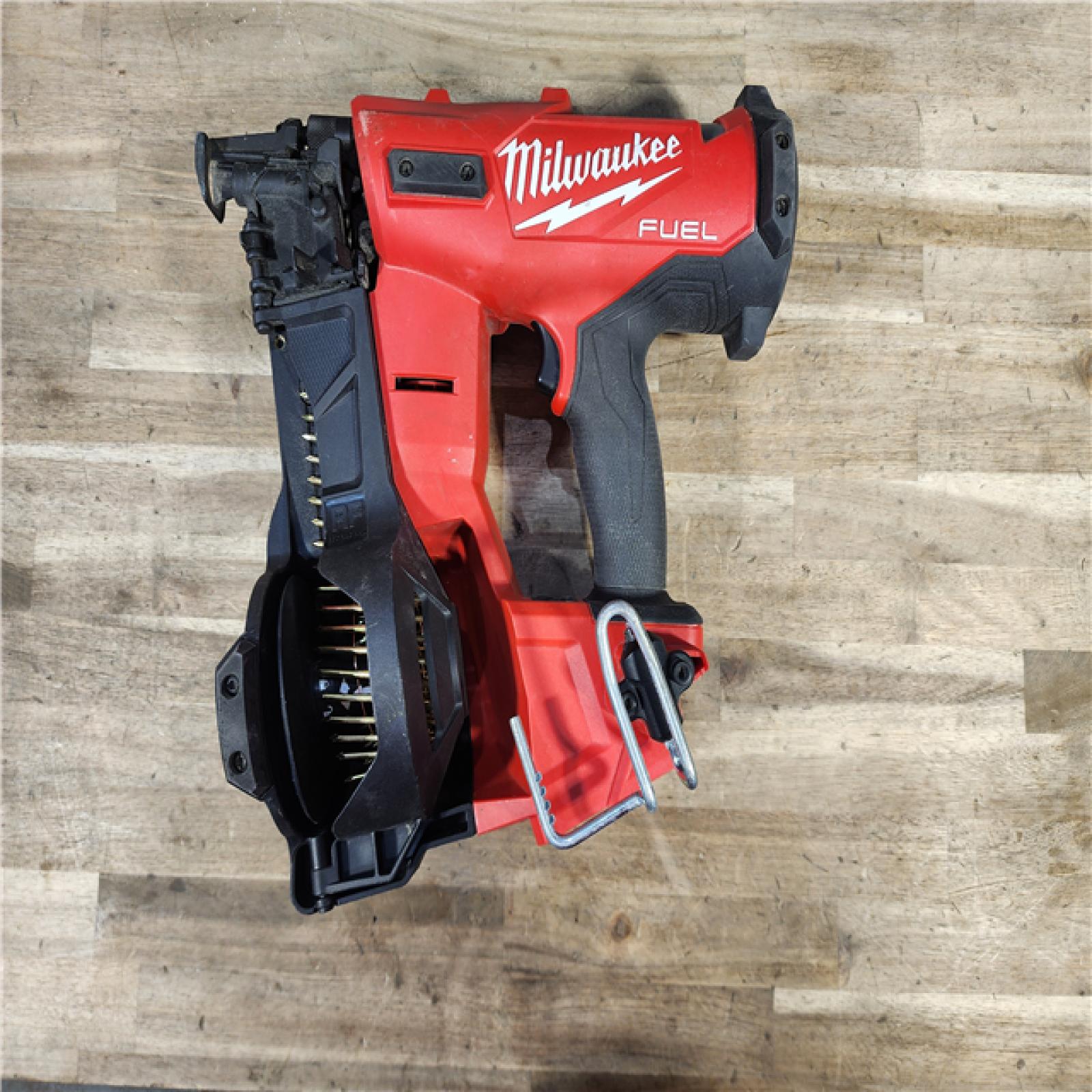 HOUSTON LOCATION - AS-IS Milwaukee M18 FUEL Coil Roofing Nailer (TOOL ONLY)