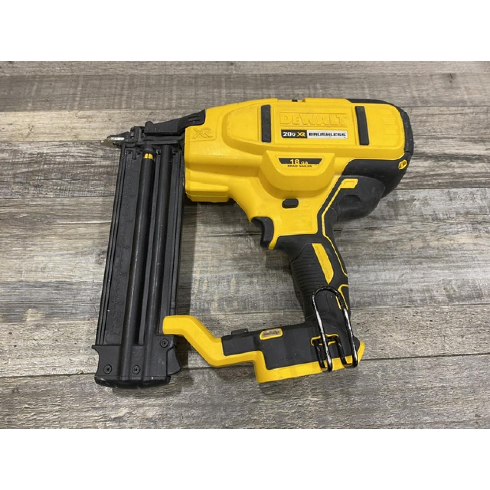 AS-IS DEWALT 20V MAX XR Lithium-Ion Electric Cordless 18-Gauge Brad Nailer (Tool Only)