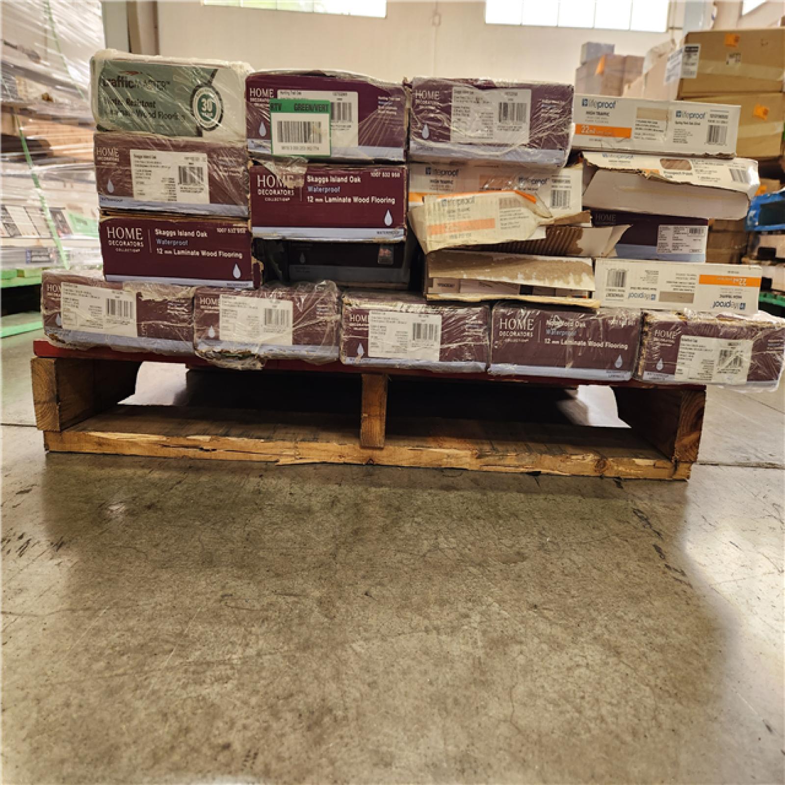 Phoenix Location Mixed Flooring Pallet (18 Cases)