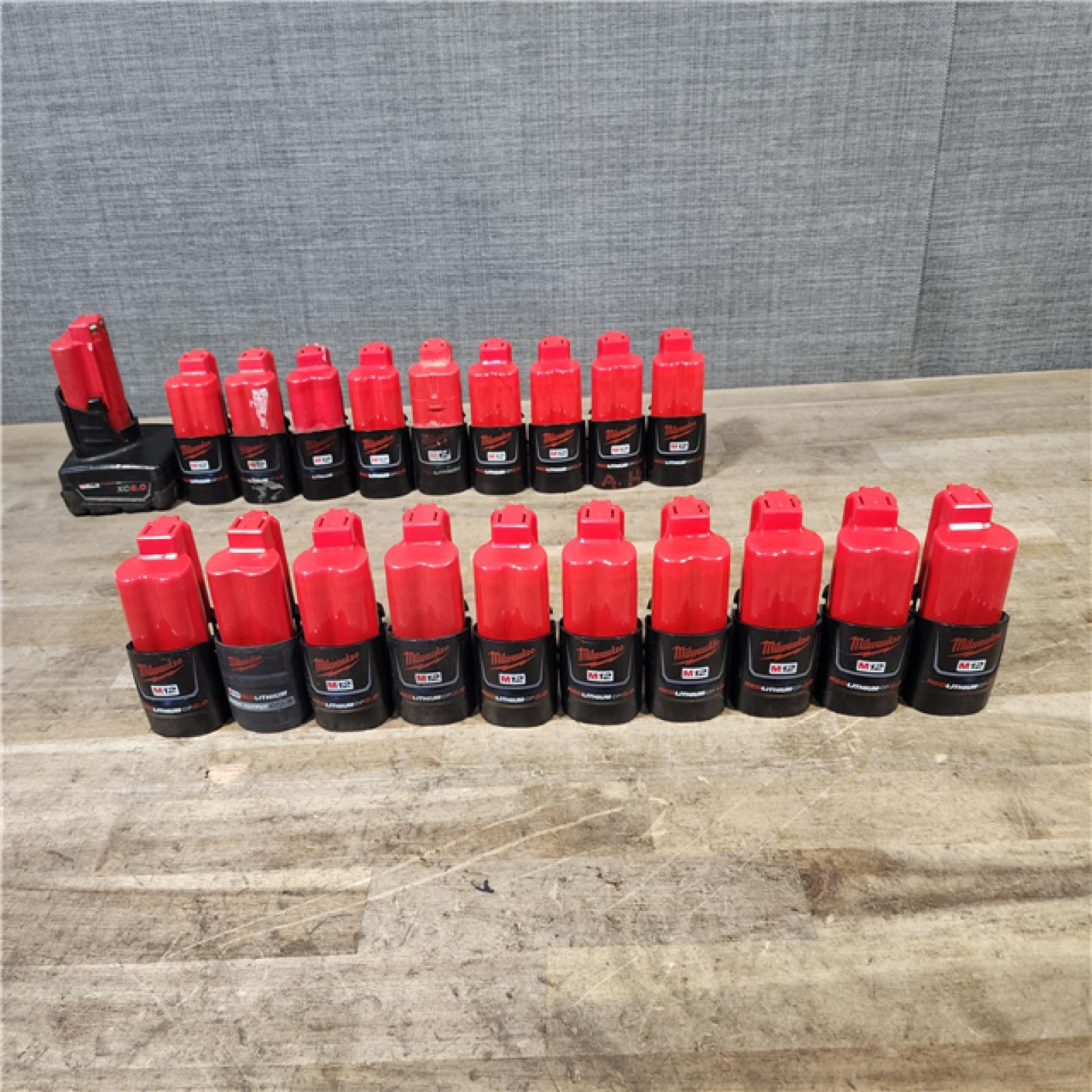HOUSTON LOCATION - AS-IS MILWAUKEE BATTERY PACK QTY - 20