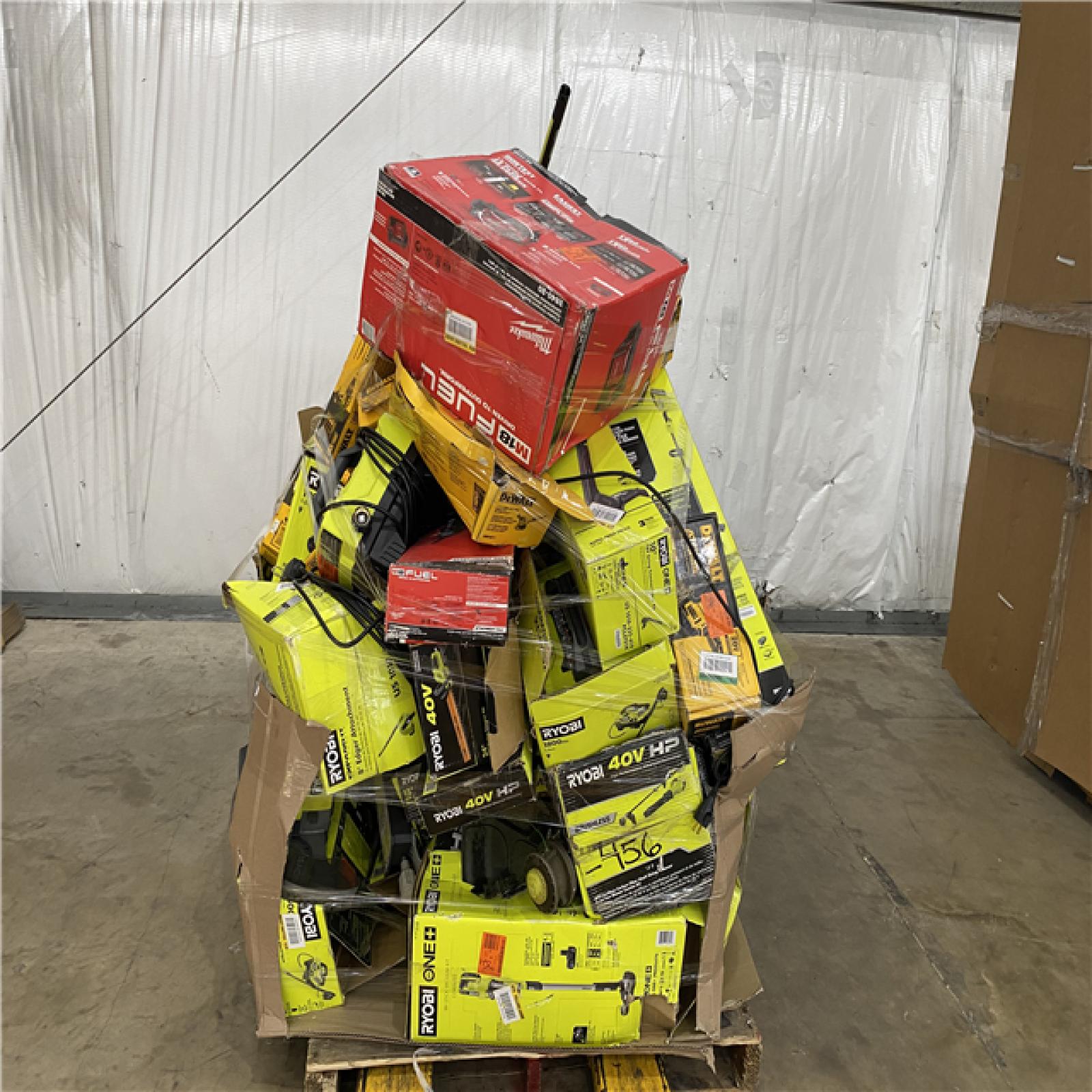 Houston Location AS IS - Tool Pallet