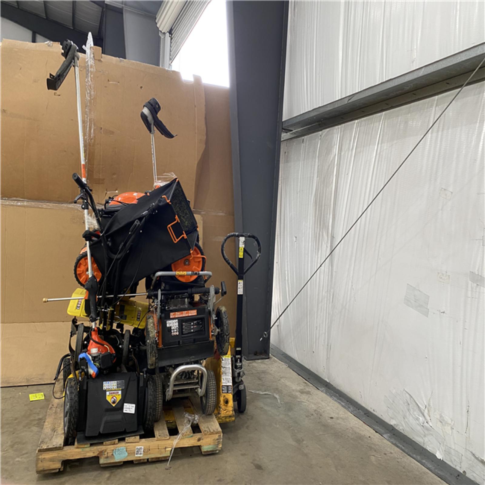 Houston Location AS IS - Outdoor Power Equipment