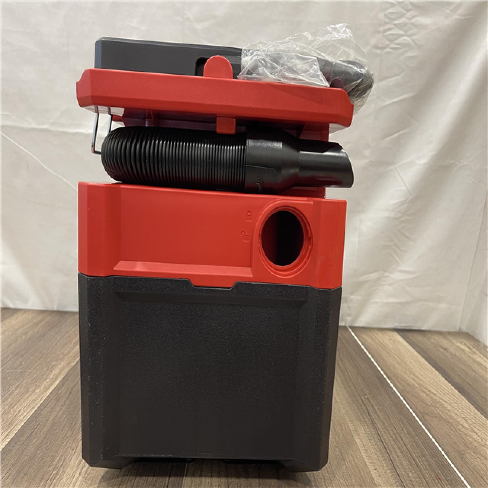 AS-IS Milwaukee M18 FUEL PACKOUT 18-Volt Lithium-Ion Cordless 2.5 Gal. Wet/Dry Vacuum (Vacuum-Only)