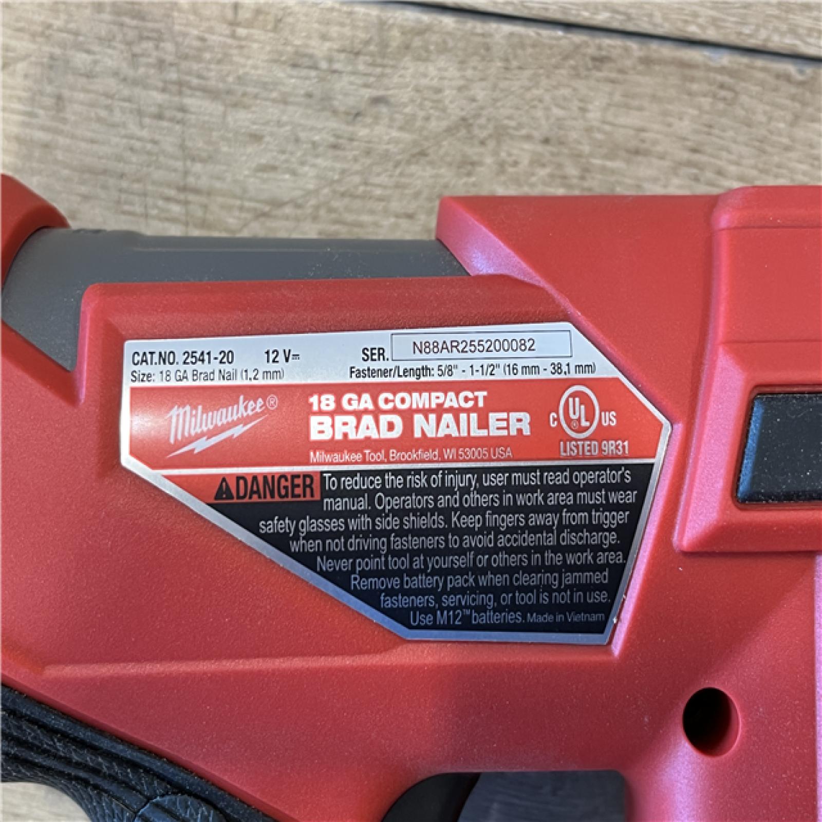 AS-IS Milwaukee FUEL 12-Volt Lithium-Ion Brushless Cordless 18-Gauge 1-1/2 in. Compact Brad Nailer (Tool Only)