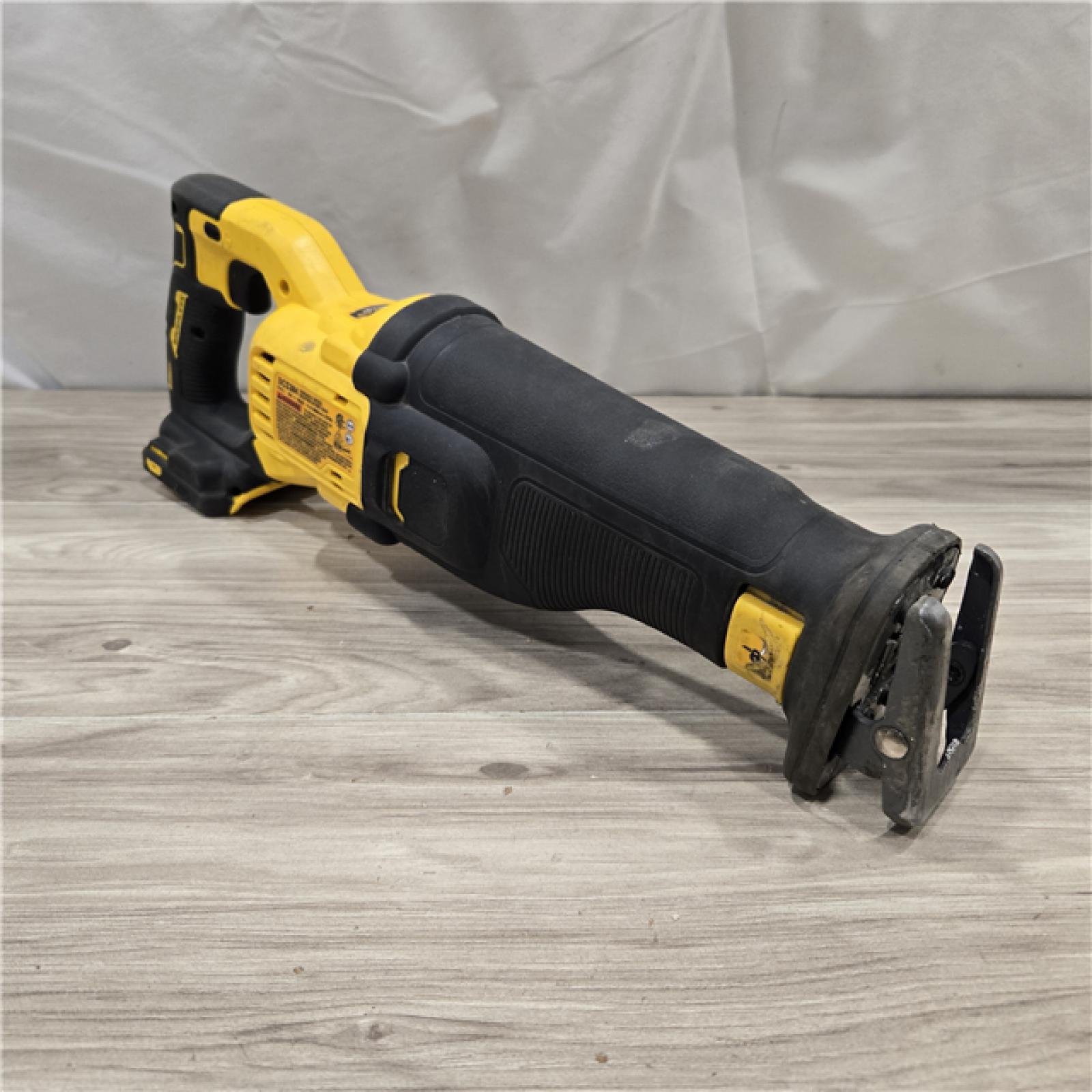 AS-IS DeWalt 20V MAX XR Cordless Reciprocating Saw (Tool-Only)