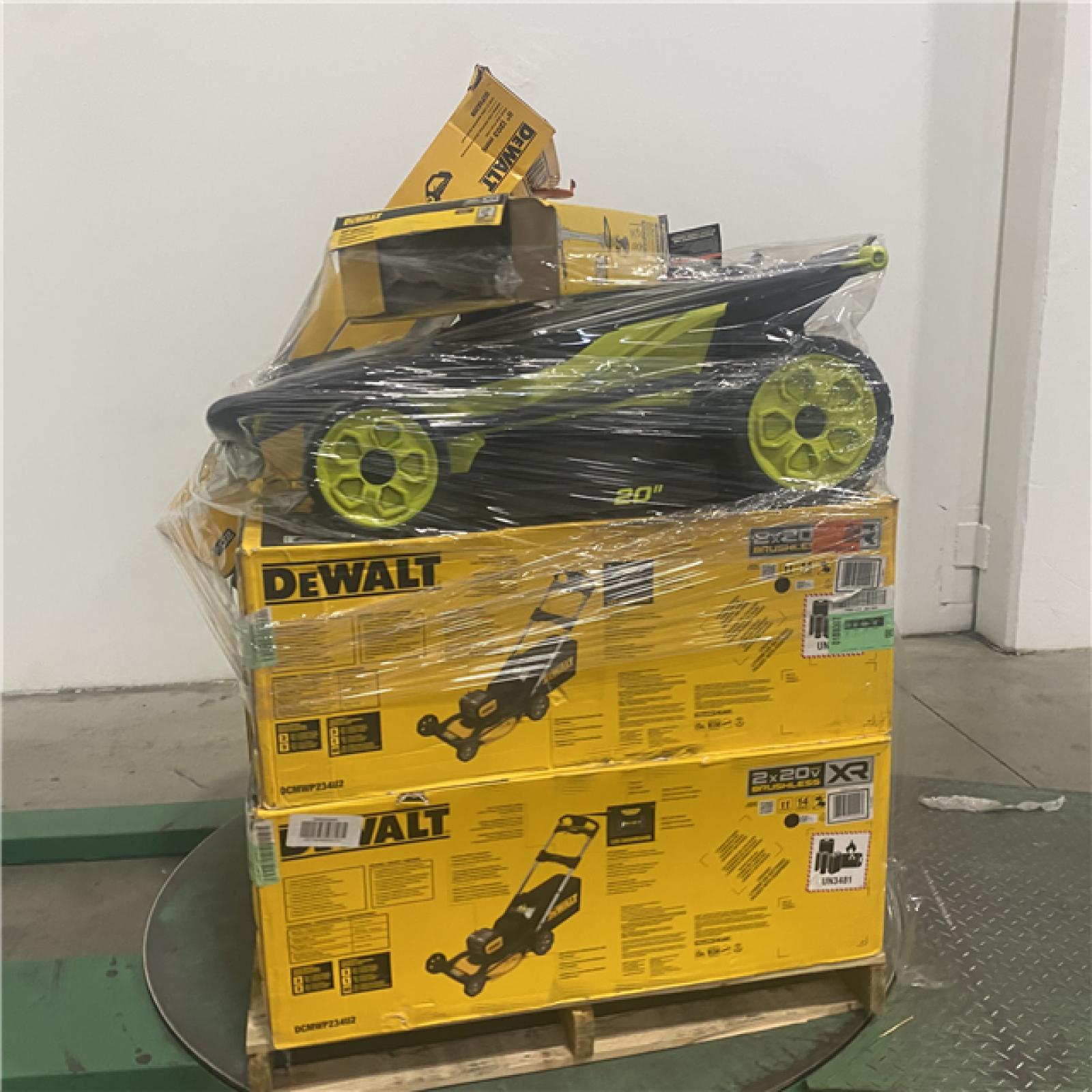 Dallas Location - As-Is Tool Pallet