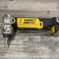 AS-IS DEWALT 20V MAX Cordless 1 in. PEX Expansion Tool Kit