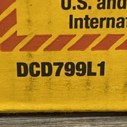 NEW- DeWalt ATOMIC 20-Volt Lithium-Ion Cordless 1/2 in. Compact Hammer Drill with 3.0Ah Battery  Charger and Bag