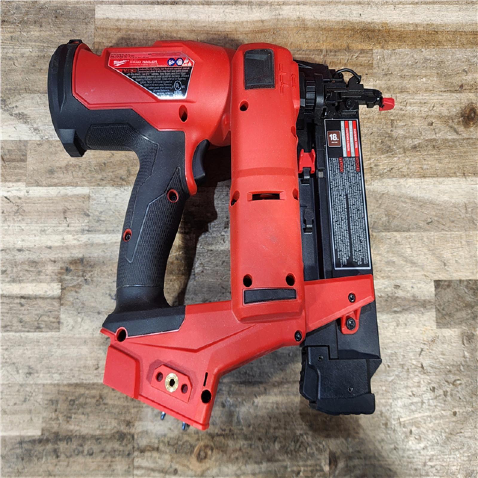 HOUSTON LOCATION - AS-IS Milwaukee FUEL 18-Volt Lithium-Ion Brushless Cordless Gen II 18-Gauge Brad Nailer (Tool-Only)