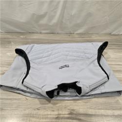 AS-IS Milwaukee Gray Large Women's Heated Vest Kit